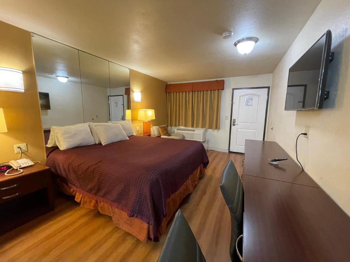 Sierra Inn South El Monte Экстерьер фото